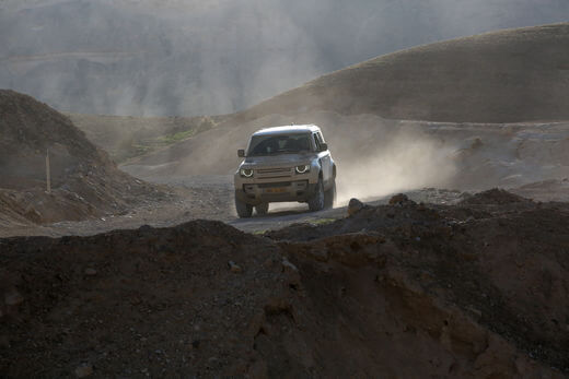 לנדרובר דיפנדר 90 לנדרובר דיפנדר 90